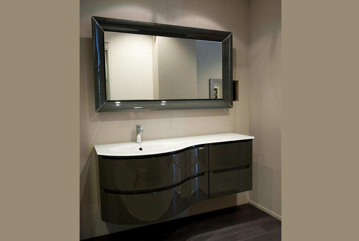 Mobili per bagno marrone ~ avienix.com for .